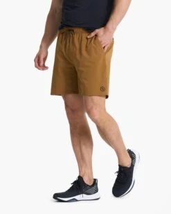 Elevate Kore Short | Caramel -Funktion One Style 0047 V382CAR 02064