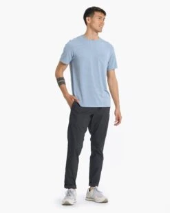 Linear Tech Tee | Light Cloud -Funktion One Style 0191 V196LCL 01763