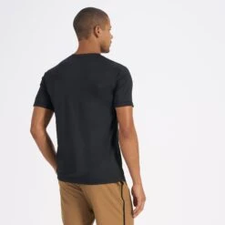 Tradewind Performance Tee | Black -Funktion One Style V109BLK 3