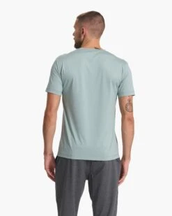 Tradewind Performance Tee | Neptune Heather -Funktion One Style V109HNP SP23 M ECOMM TOPS TOP 3289 1x1 6db44456 1213 4005 9509 59ccb88853b6