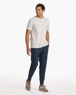 Tradewind Performance Tee | Vapor Heather -Funktion One Style V109HVA SP23 M ECOMM TOPS FULL 1539 1x1 ed57fd29 1905 4629 a82c bffd881fbf33