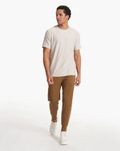 Strato Tech Tee | Suede Heather 10 Strato Tech Tee | Suede Heather -Funktion One Style V126HUE SP23 M ECOMM TOPS FULL 2185 1x1 87844ec1 6fb2 4369 b52c f03f4dd1bd4c