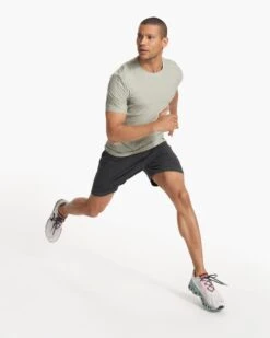 Strato Tech Tee | White Sage Heather -Funktion One Style V126HWS FA23 M ECOMM TOPS FULL 4