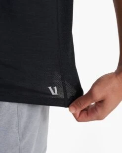 Zephyr Tee | Black Heather -Funktion One Style V191HBK SP21 M ECOMM FULL 0131