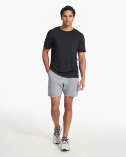 Zephyr Tee | Black Heather -Funktion One Style V191HBK SP21 M ECOMM FULL 0154