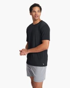 Zephyr Tee | Black Heather -Funktion One Style V191HBK SP21 M ECOMM TOP 0192