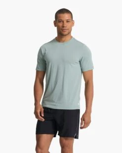 Current Tech Tee | Neptune -Funktion One Style V195NPT SP23 M ECOMM TOPS TOP 3622 1x1 3994c1be 7128 4ef5 bfd0 00dbc7193d3a