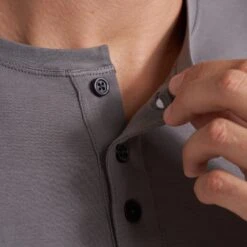 Short-Sleeve Ever Henley | Smoke -Funktion One Style V199FOG 1696