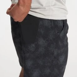 Kore Short | Black Vapor -Funktion One Style V302BVP FA22 M ECOMM DETAIL 3732 1x1 e3052f73 ae29 4808 8c0b 3c53e5c331df