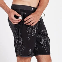 Cruise Boardshort | Black Vintage Floral 12 Cruise Boardshort | Black Vintage Floral -Funktion One Style V314BVF 4