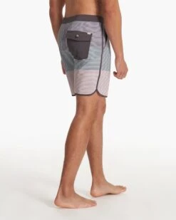 Cruise Boardshort | Plum Wave Stripe -Funktion One Style V314PWV SP23 M ECOMM BOARDSHORTS BOTTOM 2645 1x1 d387a915 75c1 4e38 a395 a5d6e607e9c1