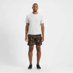 Trail Short | Black Floating Palm -Funktion One Style V341BFP 4