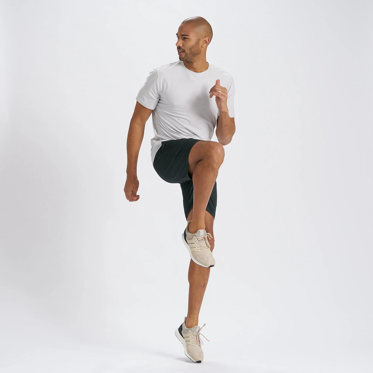 Ponto Short | Blackened Green Heather 8 Ponto Short | Blackened Green Heather - Image 6