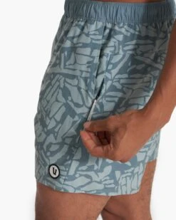 Cape Short | Ether Terrazzo -Funktion One Style V369ETE SP23 M ECOMM SHORTS 0771 DETAIL 1x1 e47d57d1 8bae 42d7 8d07 53520962c604