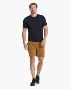 Elevate Kore Short | Caramel -Funktion One Style V382CAR FA22 M ECOMM 01998