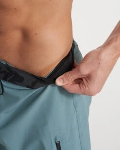 Infinity Boardshort | Sagebrush -Funktion One Style V383SAB SP23 M ECOMM BOARDSHORTS 0352 1X1 11a3d642 58e3 4d6a 9271 7e29fd70ec7e