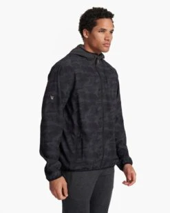 Outdoor Trainer Shell | Black Camo -Funktion One Style V512BCM FA17 M ECOMM DETAIL 2751 1x1 ee55bd1c f528 4fac 95f2 6873a9c99f6a