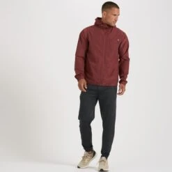 Daybreak Windbreaker | Red Clay -Funktion One Style V523RCL 4 2de0d97d 7b07 4114 b58a 642841e18532