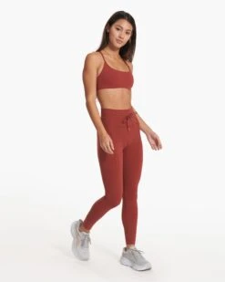 Tempo Bra | Currant -Funktion One Style VW1029CUR FA22 M ECOMM TOP 1465 1x1 8221ada4 3423 42a8 b7e7 ac7ea1505d7e