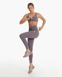 Yosemite Bra | Sawyer 13 Yosemite Bra | Sawyer -Funktion One Style VW104SAW SP23 W ECOMM SPORTSBRAS DETAIL 2598 1x1 d2e8c3b9 24db 47f8 9f67 c0ea331aaa7f