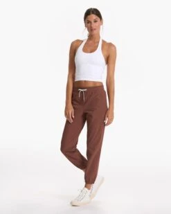 Simplicity Halter | White -Funktion One Style VW1054WHT SP23 W ECOMM TOPS FULL 2920 1X1 8fe1b628 e0b7 459c a74e 0ea6539d2177