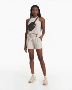 Villa Short | Beach Sand -Funktion One Style VW1068BSD SP23 W ECOMM TOPS 2985 FULL 1x1 d6ab8f78 ad89 4a9e 8ed8 85993c224c46