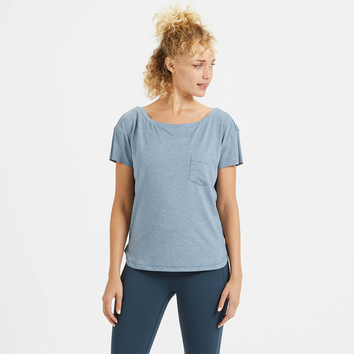 Lux Performance Tee | Cloud Heather 3 Lux Performance Tee | Cloud Heather