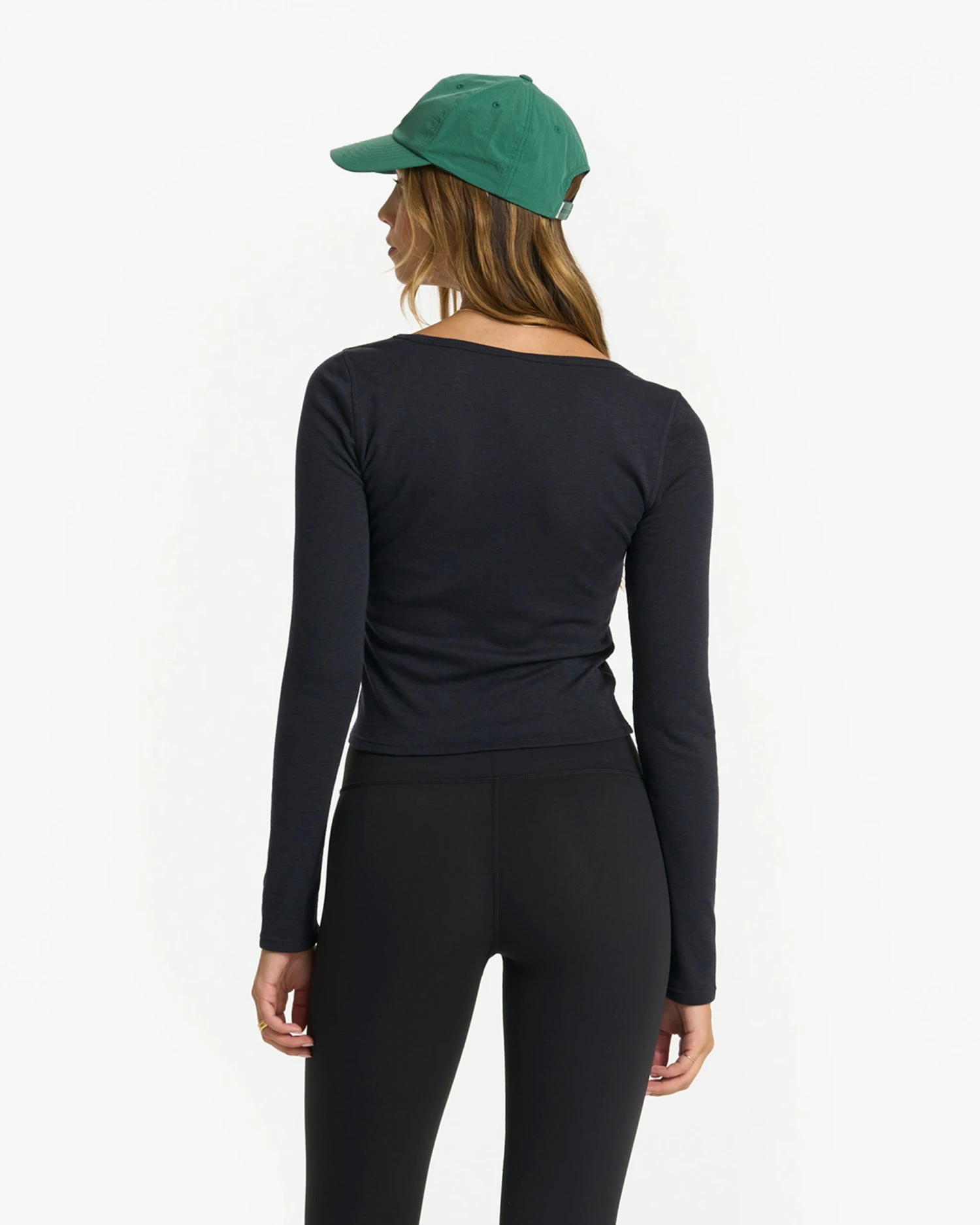 Long-Sleeve Sunrise Square Neck | Black 8 Long-Sleeve Sunrise Square Neck | Black - Image 6