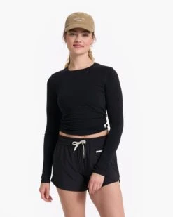 Long-Sleeve Coast Crop Crew | Black