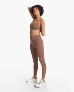 Vuori AllTheFeels™ Bra | Almond -Funktion One Style VW1099ALM FA23 W ECOMM sportsbras FULL ALT 4