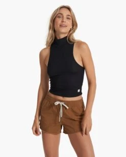 Cove Funnel Neck Tank | Black