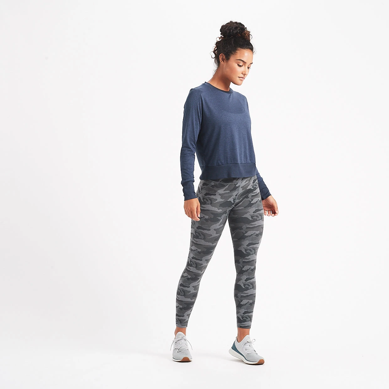 Daydream Crew | Ink Heather 6 Daydream Crew | Ink Heather - Image 4