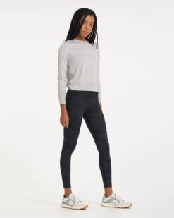 Daydream Crew | Light Heather Grey -Funktion One Style VW133LHG 4