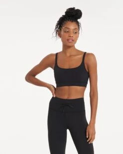 Mindset Bra | Black -Funktion One Style VW186BLK FA22 W ECOMM CURVE 03311 1x1 36ee9b64 e8b4 4bd2 b0f4 958afbf75ae5