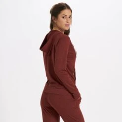 Halo Performance Hoodie | Brick Heather -Funktion One Style VW201HBR 4 1dea3c1b eaa2 49f4 9876 a1ec1a7bf136