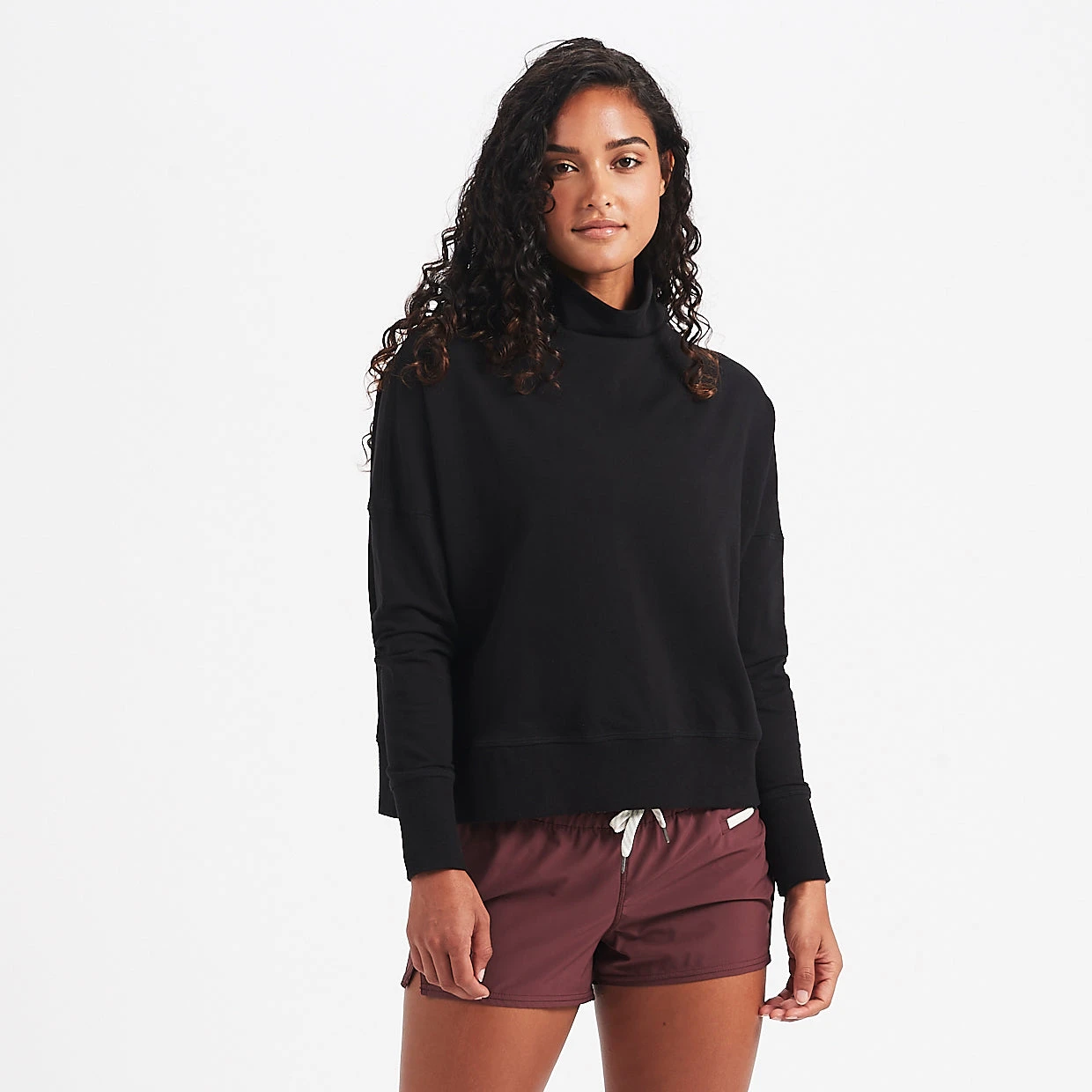 Cleo Sweatshirt | Black 3 Cleo Sweatshirt | Black