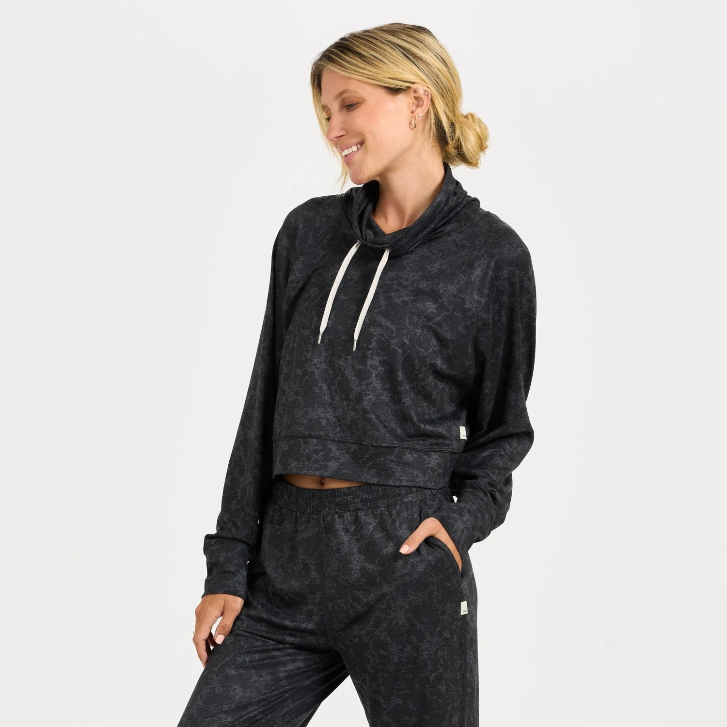 Halo Crop Funnel Neck | Charcoal Tortoise 4 Halo Crop Funnel Neck | Charcoal Tortoise - Image 2