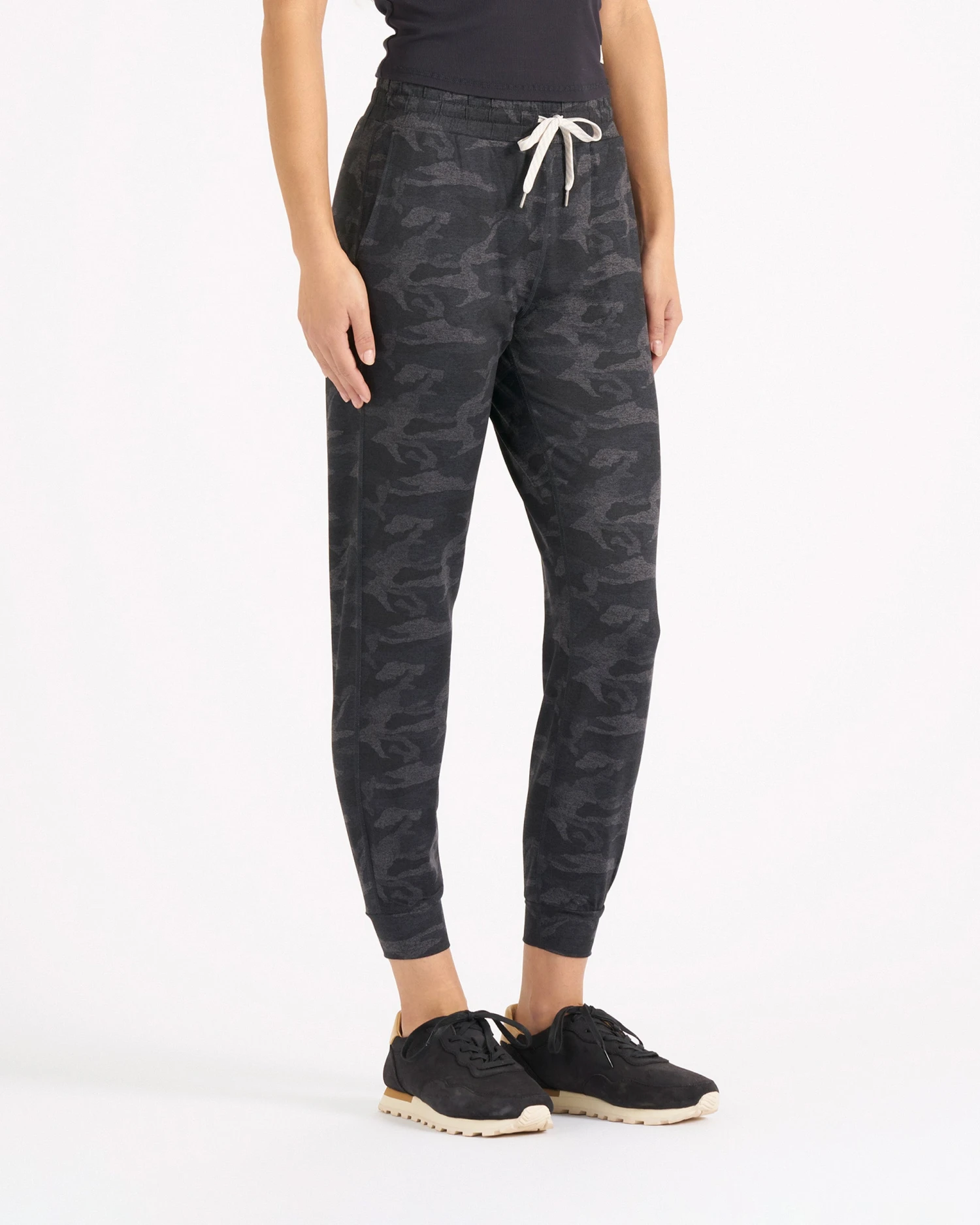 Performance Jogger - Long | Black Camo 4 Performance Jogger - Long | Black Camo - Image 2