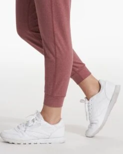 Performance Jogger | Marsala Heather 13 Performance Jogger | Marsala Heather -Funktion One Style VW303HMA SP23 W ECOMM PANTS DETAIL 1943 1x1 a1b4a396 5c1d 4f45 a882 afe5e8a6702c