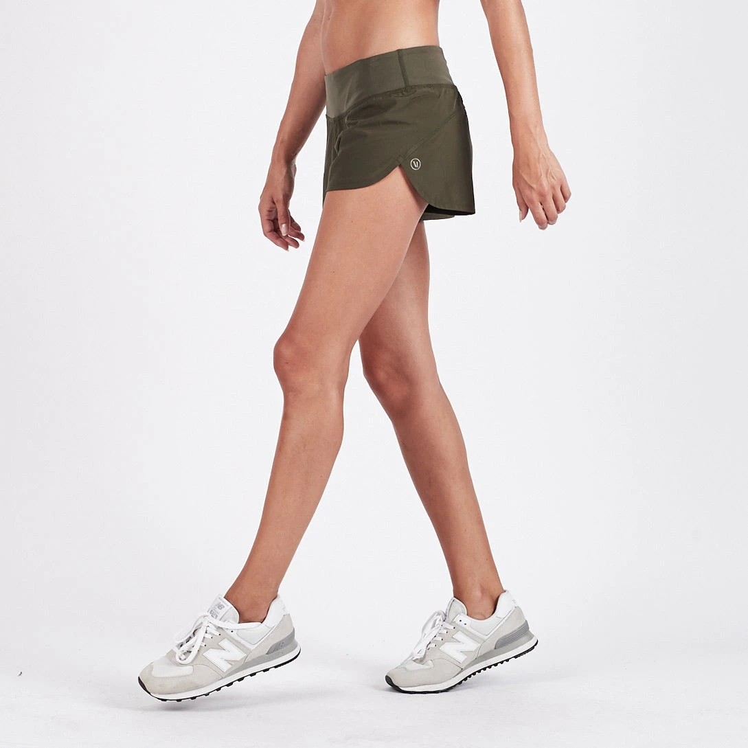 Omni Performance Short | Moss 4 Omni Performance Short | Moss - Image 2