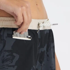 Tavi Short | Charcoal Big Flower -Funktion One Style VW361HBF 4