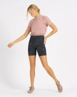 Clean Elevation Shorty | Black Camo -Funktion One Style VW381BCM 4