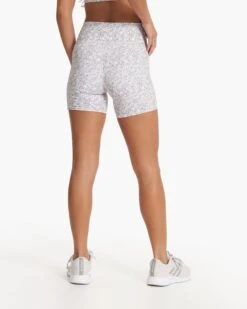 Studio Pocket Short | Light Micro Mini Camo -Funktion One Style VW390LMM SP23 W ECOMM SHORTS BOTTOM 0473 1x1 0b75b489 4bb6 4b62 89b4 8fc1f4bfa20c