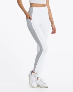 Granite Legging | White -Funktion One Style VW4037WHT SP23 W ECOMM 2003 BOTTOM 1x1 ebd1f50a 79eb 434c a6f9 3923bed4ccbc