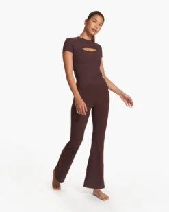 Studio Flare | Mahogany -Funktion One Style VW4043MAH FA23 W ECOMM PANTS FULL 3