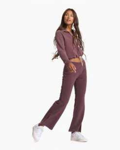 Sedona Wideleg Sweatpant | Chestnut 13 Sedona Wideleg Sweatpant | Chestnut -Funktion One Style VW4044CHN FA22 W ECOMM FULL 6995 1x1 d1685cca 26e6 4702 81f0 d311cccbb3b1