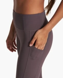 Stride Legging | Plum -Funktion One Style VW429PLU FA23 W ECOMM PANTS DETAIL 8