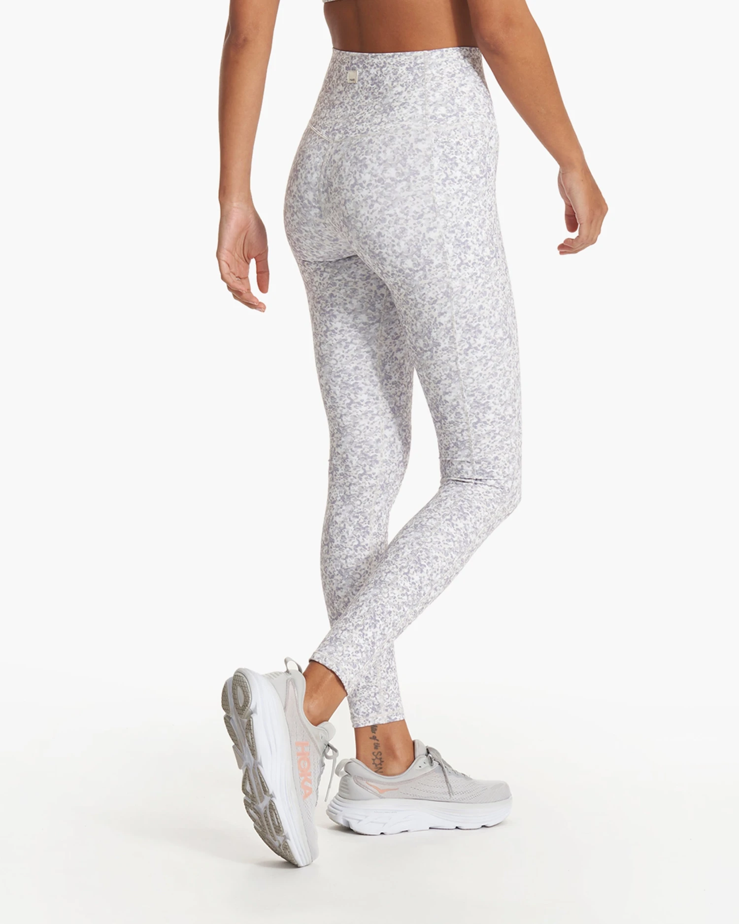 Studio Pocket Legging-Long | Light Micro Mini Camo 6 Studio Pocket Legging-Long | Light Micro Mini Camo - Image 4