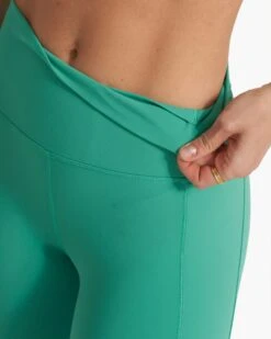 Studio Pocket Legging | Bergamot 13 Studio Pocket Legging | Bergamot -Funktion One Style VW446BGM SP23 W ECOMM PANTS DETAIL 3387 1x1 bc781d3c 8559 4c35 b07f f8377c843245