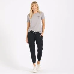 Simple Things Tee | Heather Grey 7 Simple Things Tee | Heather Grey -Funktion One Style VW933HTG 3